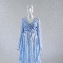 Load image into Gallery viewer, pregnant mama looking so lacey