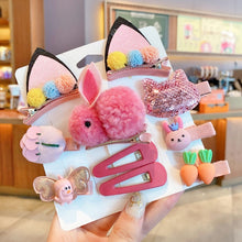 Load image into Gallery viewer, Bella's barrette bling