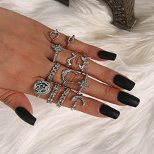 Load image into Gallery viewer, Her majesties I'm unique rings

